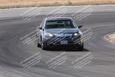 media/Jun-01-2025-CalClub SCCA (Sun) [[eae223c5dd]]/Group 1/Track Event 4/